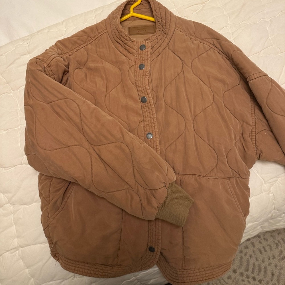 BlankNYC quilted bomber in “chai tea”